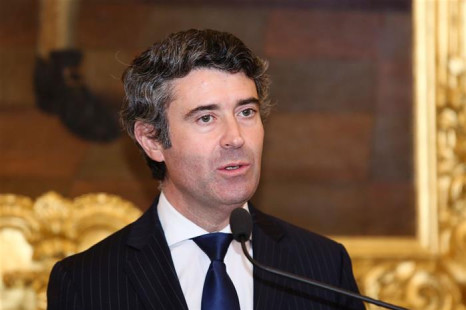 GovMantemPrecoPassaportes