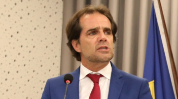 MA elogia